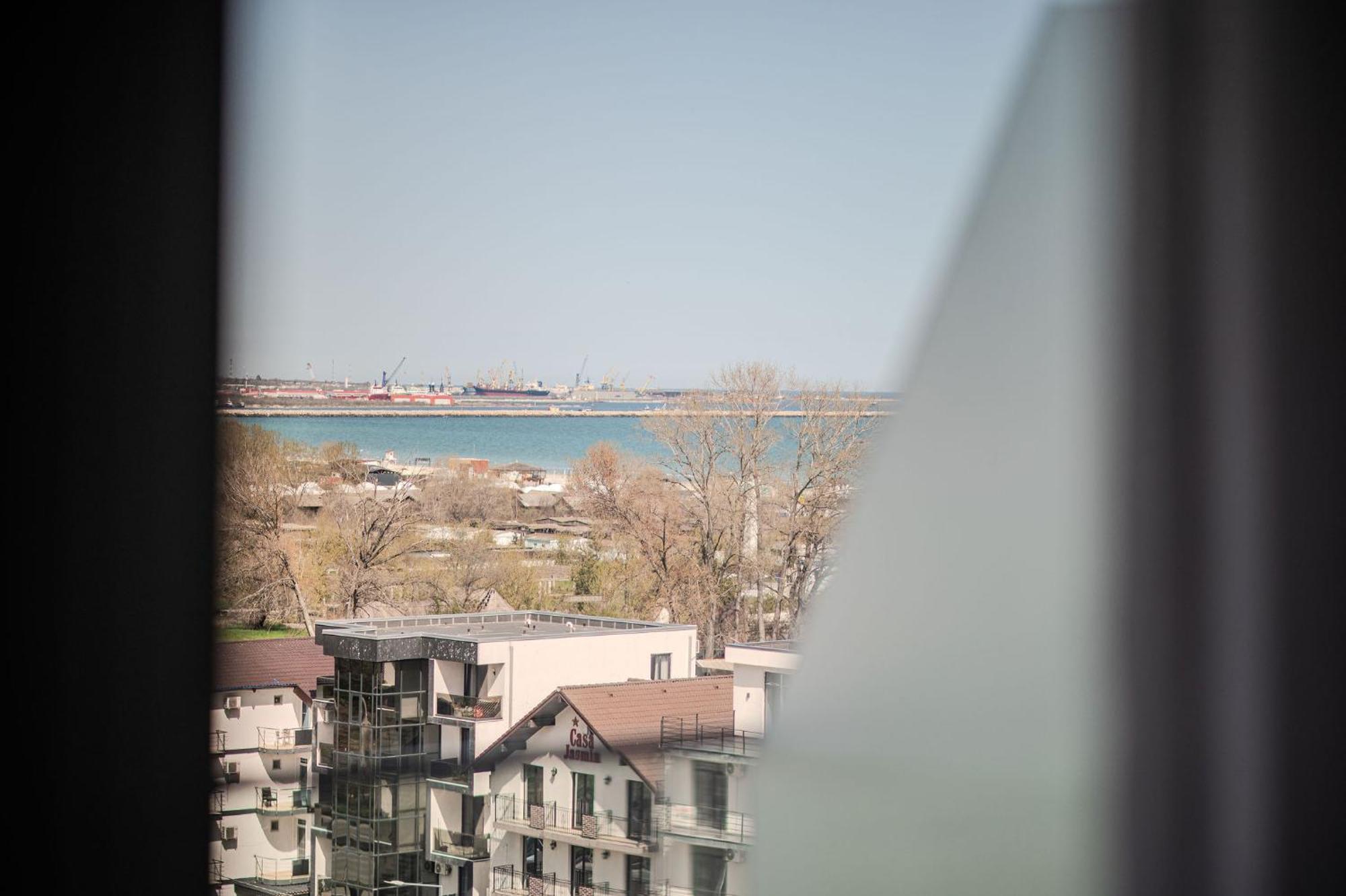 Skyline-sea In Odyssey Pool Fitness Apartament